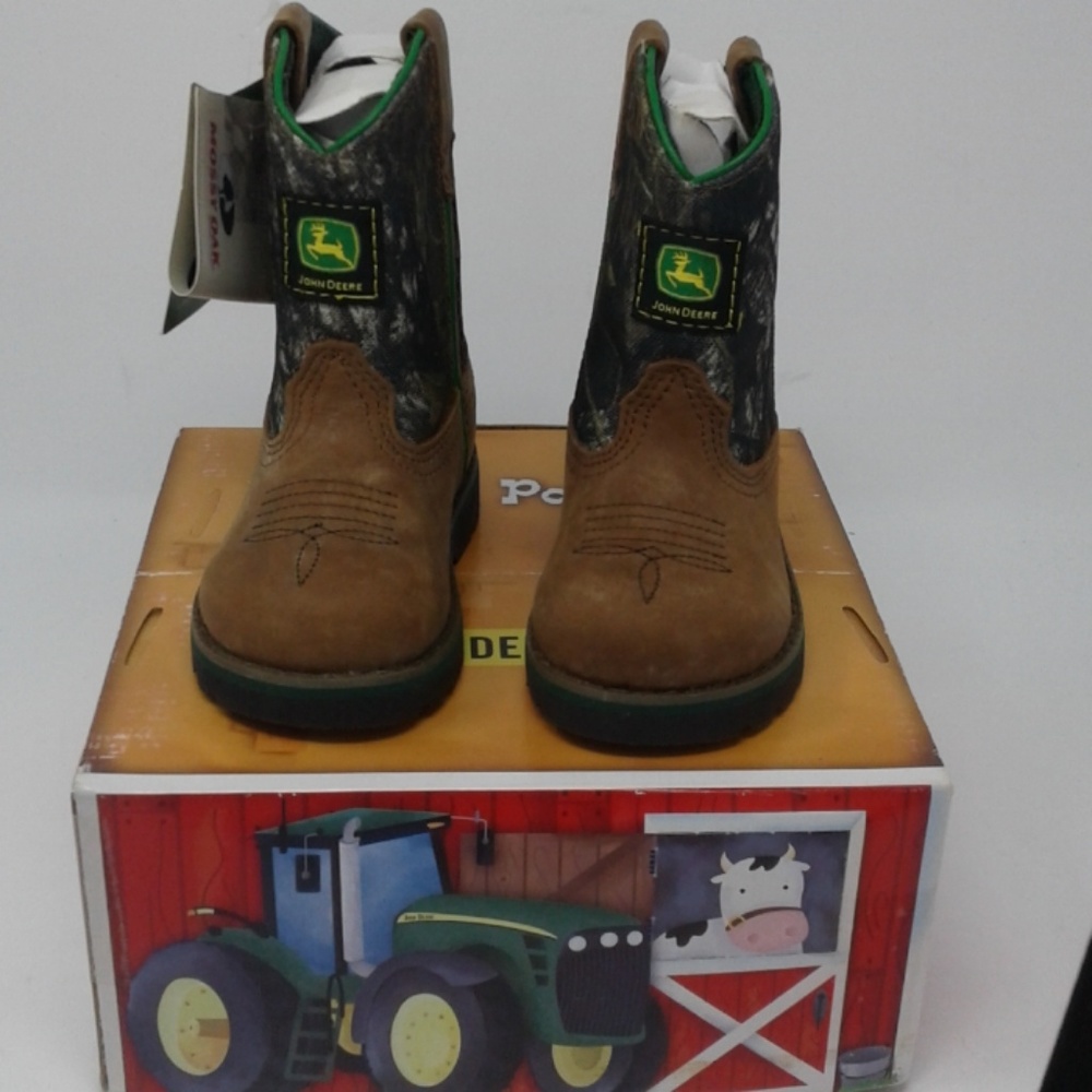 New Johnny Popper John Deere boots size 5.5m